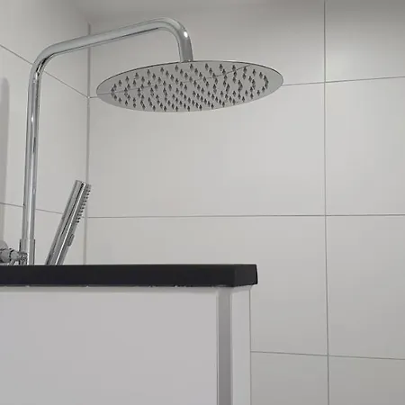 Дом отдыха Luxe Met Omheinde Tuin Voor Hond En Dirkshorn