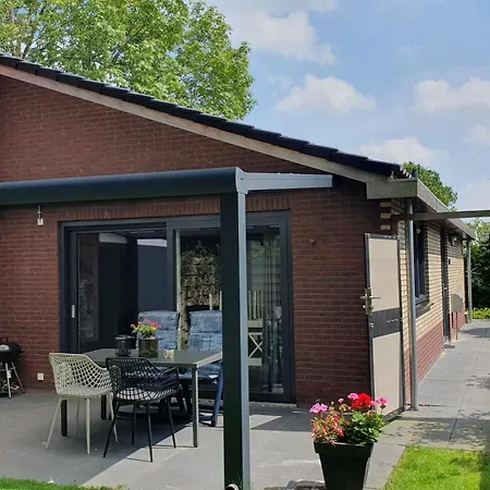 Luxe Zomerwoning Met Omheinde Tuin Voor Hond En Holiday home