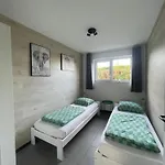 Luxe Met Omheinde Tuin Voor Hond En 別荘 Dirkshorn